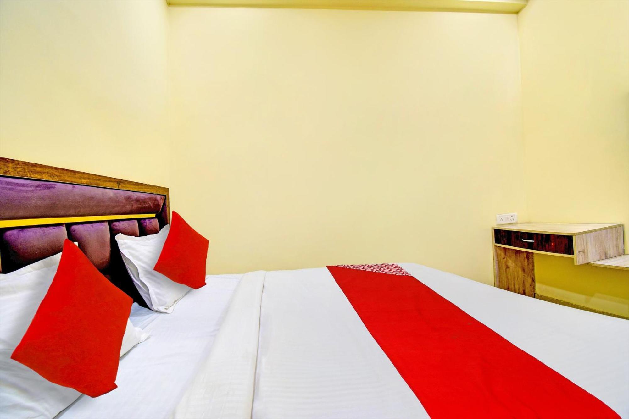 Hotel O Friendship Inn Delhi Zewnętrze zdjęcie